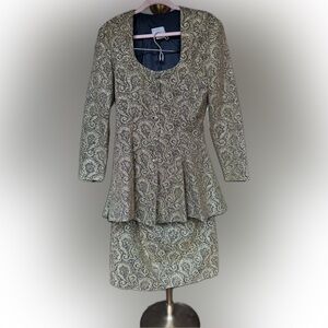 VTG RARE Beautiful 2 piece 80s peplum top and skirt set gold paisley lurex